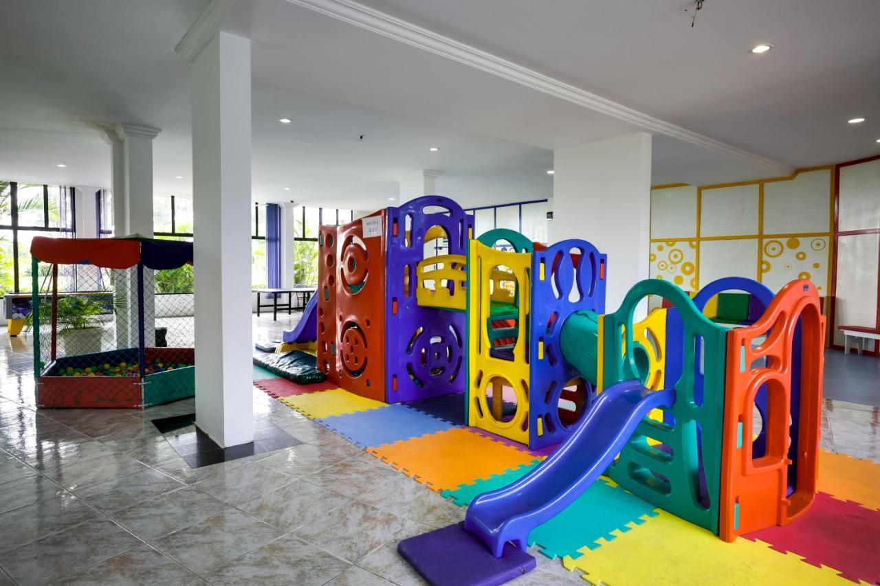 Hotel San Isidro São Gabriel Exteriör bild
